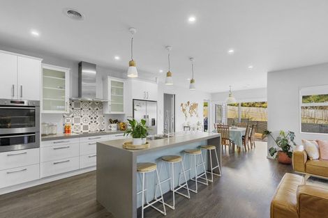 Photo of property in 12 Botany Lane, Whitby, Porirua, 5024