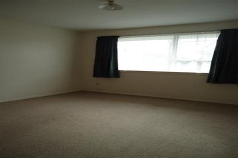 Photo of property in 2/6 Division Street, Riccarton, Christchurch, 8041