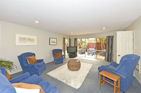 Photo of property in 1/119 Harewood Road, Papanui, Christchurch, 8053