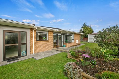 Photo of property in 2/38 Waimea Street, Westown, New Plymouth, 4310