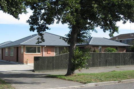 Photo of property in 1/52 Charles Street, Waltham, Christchurch, 8011