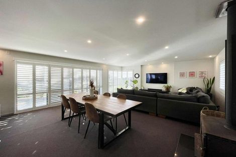Photo of property in 224 Awai Road, Tarurutangi, New Plymouth, 4372