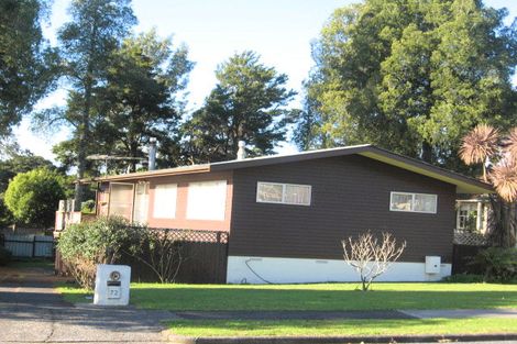 Photo of property in 72 Lawrence Crescent, Hillpark, Auckland, 2102
