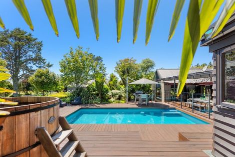 Photo of property in 531 Frankley Road, Hurworth, New Plymouth, 4371