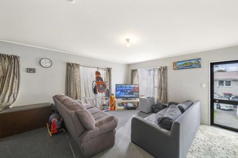 Photo of property in 2/29 Whitley Crescent, Otara, Auckland, 2023