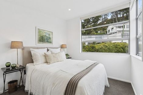 Photo of property in 32 Mantell Street, Seatoun, Wellington, 6022