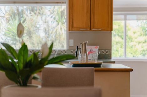 Photo of property in 1/59 Halver Road, Hillpark, Auckland, 2102