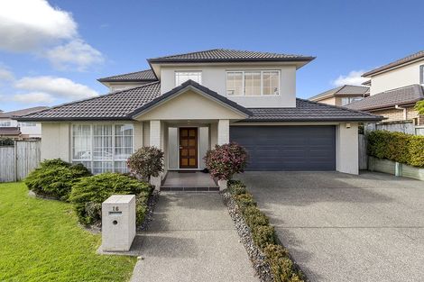 Photo of property in 16 Stornaway Drive, Flat Bush, Auckland, 2016