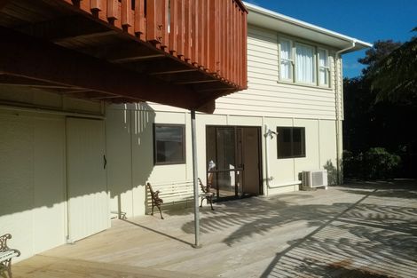 Photo of property in 20 Kahu Road, Paremata, Porirua, 5024