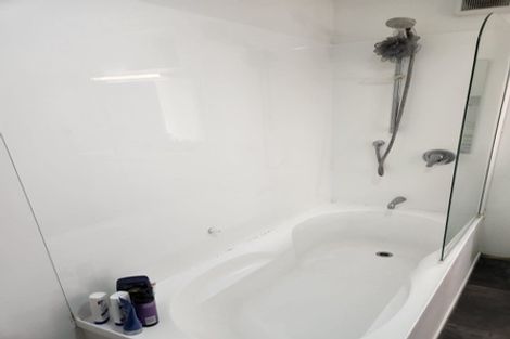 Photo of property in 15 Asquith Terrace, Brooklyn, Wellington, 6021