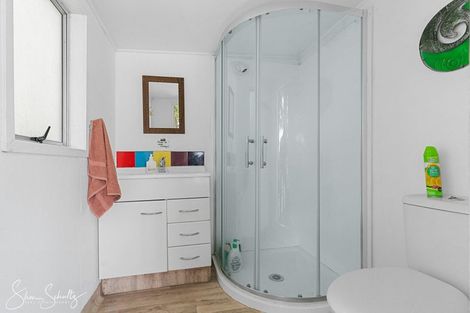 Photo of property in 429 Heatley Road, Whakapirau, Maungaturoto, 0583