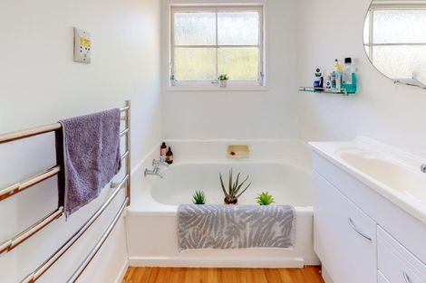 Photo of property in 131 Helston Road, Paparangi, Wellington, 6037