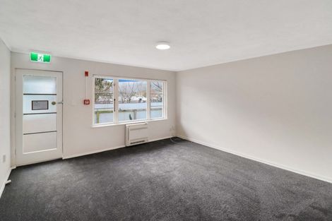 Photo of property in 2 Argyle Grove, Trentham, Upper Hutt, 5018