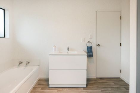 Photo of property in 25 Vista Drive, Feilding, 4702