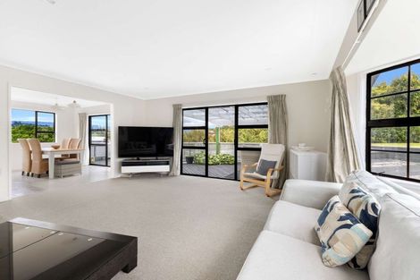 Photo of property in 12 Ash Place, Whalers Gate, New Plymouth, 4310