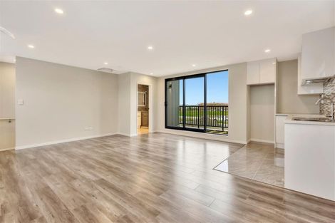 Photo of property in 3 Fredrick Hanson Road, Papakura, 2110