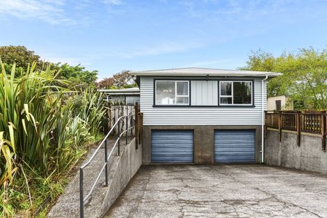 Photo of property in 17 Upper Pitone Road, Pitone, New Plymouth, 4374