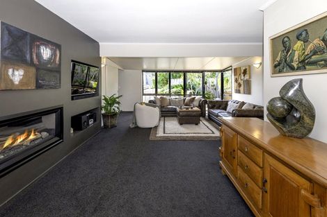 Photo of property in 4 Sarah Place, Farm Cove, Auckland, 2012