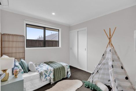 Photo of property in 15 Faber Place, Rototuna North, Hamilton, 3210