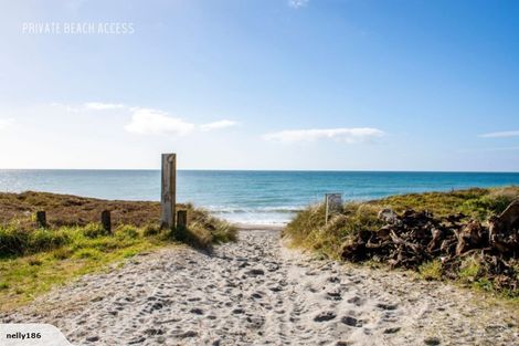 Photo of property in 51 Nanric Lane, Pukehina, Te Puke, 3186