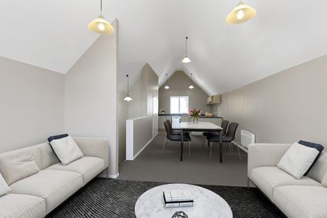 Photo of property in Victoria Villas, 23/35 Pirie Street, Mount Victoria, Wellington, 6011