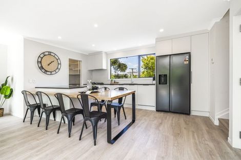 Photo of property in 2b Edgecumbe Street, Whitiora, Hamilton, 3200