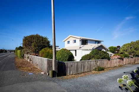 Photo of property in 199 Beach Road, Kaikoura, 7300