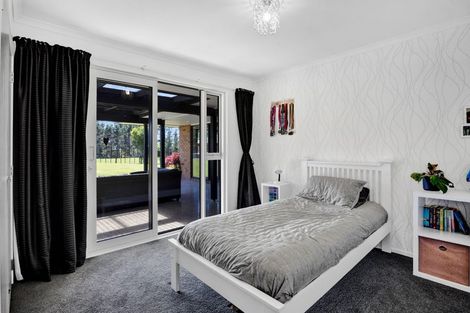 Photo of property in 1347 Carrington Road, Hurworth, New Plymouth, 4371