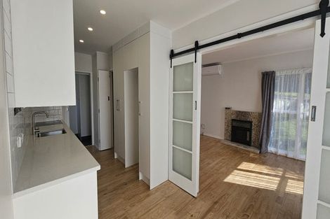 Photo of property in 5 Mcphail Street, Birkdale, Auckland, 0626