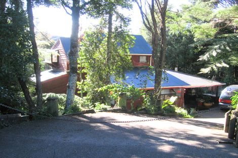 Photo of property in 2 Janet Place, Laingholm, Auckland, 0604