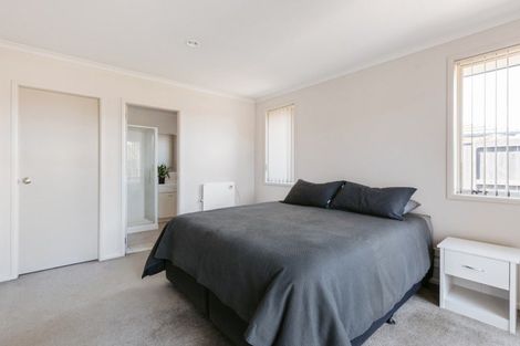 Photo of property in 106 Doncaster Drive, Papamoa Beach, Papamoa, 3118