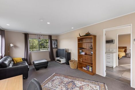 Photo of property in 335 Bawden Road, Dairy Flat, Albany, 0792