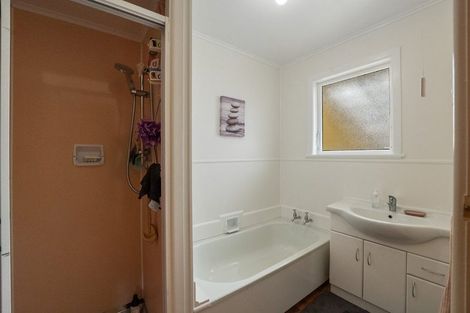 Photo of property in 18 Norwood Road, Paeroa, 3600