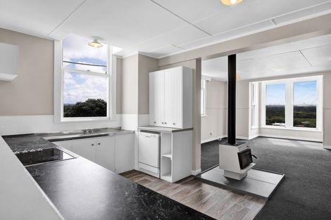 Photo of property in 20 Cambridge Street, Patea, 4520