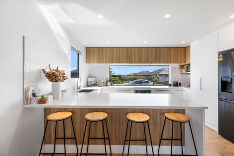 Photo of property in 11 Ellmers Street, Woodend, 7610