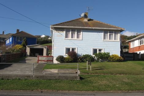 Photo of property in 40 Dimock Street, Titahi Bay, Porirua, 5022
