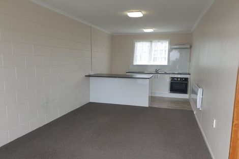 Photo of property in 528-530 Devon Street East, Fitzroy, New Plymouth, 4312