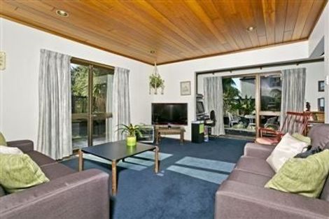 Photo of property in 3/14 Marama Street, Castor Bay, Auckland, 0620