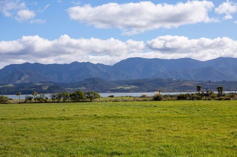 Photo of property in 97 Lake Ferry Road, Lake Ferry, Featherston, 5772