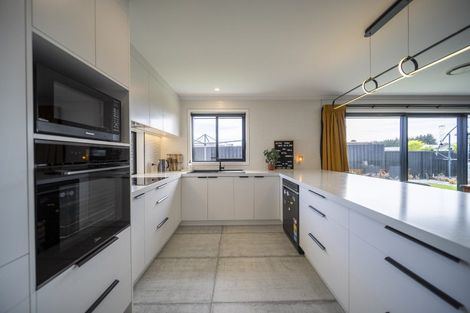 Photo of property in 10 Orbell Crescent, Te Anau, 9679