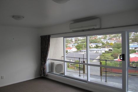 Photo of property in 10 Thurleigh Grove, Karori, Wellington, 6012