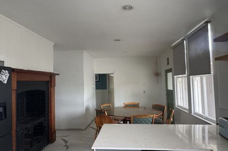 Photo of property in 16 Saint Winifreds Avenue, Hamilton East, Hamilton, 3216