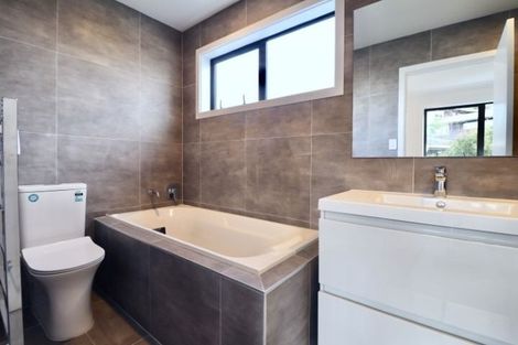 Photo of property in 210b Forrest Hill Road, Forrest Hill, Auckland, 0620