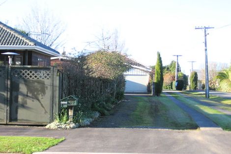 Photo of property in 52 Braid Road, St Andrews, Hamilton, 3200