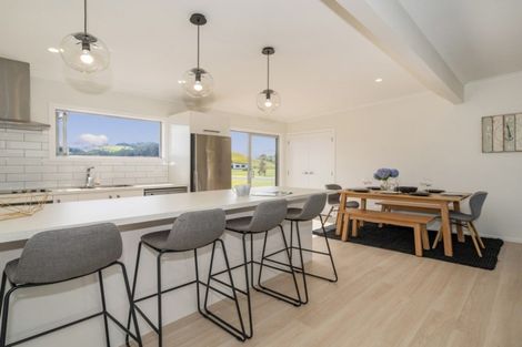 Photo of property in 28 Navigation Drive, Cooks Beach, Whitianga, 3591