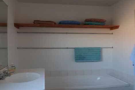 Photo of property in 2/274 Armagh Street, Christchurch Central, Christchurch, 8011