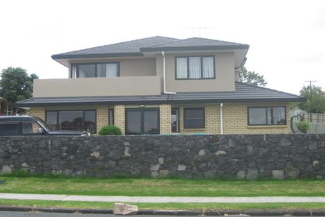 Photo of property in 1/49 College Road, Northcote, Auckland, 0627