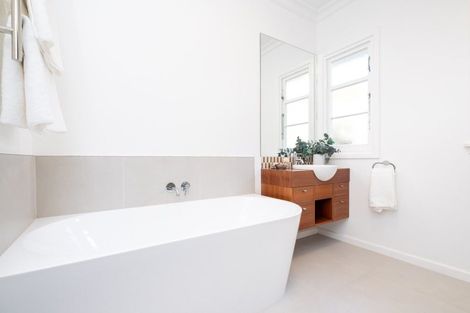 Photo of property in 22 Tainui Drive, Havelock North, 4130