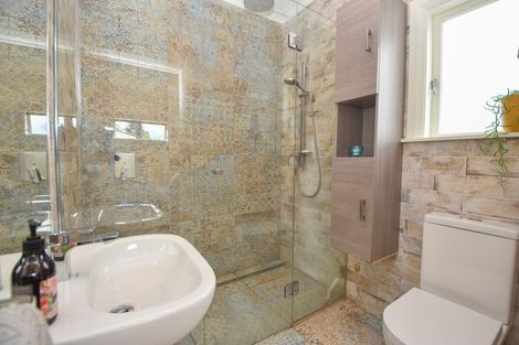 Photo of property in 15 Hilton Road, Carterton, 5713