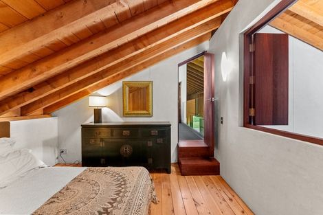 Photo of property in 42 Dysart Lane, Kumeu, 0891